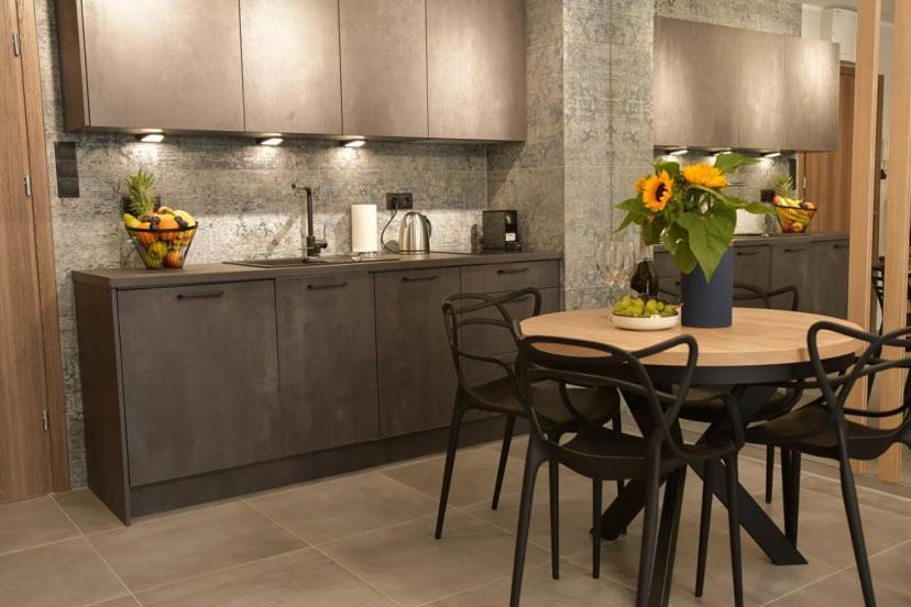 Apartament Prywatny Stone Hill Rackiewicz Z Basenem Szklarska Poręba Eksteriør bilde